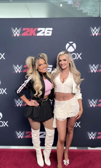 Trish stratus page leaked private photo uncensored HD quality