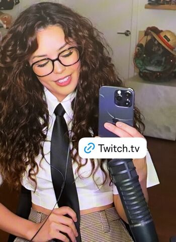 Valkyrae  page leaked private photo uncensored HD quality