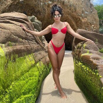 Vanessa hudgens  page leaked private photo uncensored HD quality