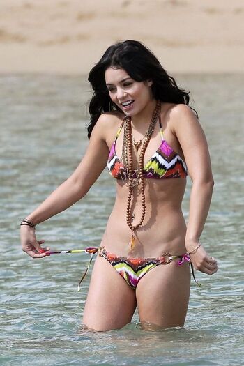 Vanessa hudgens  page leaked private photo uncensored HD quality