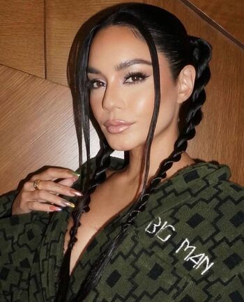 Vanessa hudgens  page leaked private photo uncensored HD quality