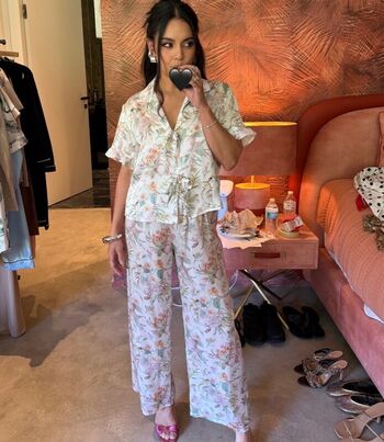 Vanessa hudgens  page leaked private photo uncensored HD quality