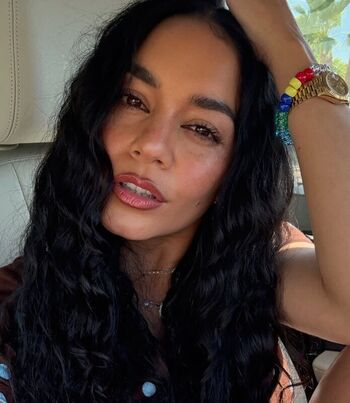 Vanessa hudgens  page leaked private photo uncensored HD quality