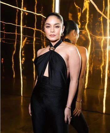 Vanessa hudgens  page leaked private photo uncensored HD quality