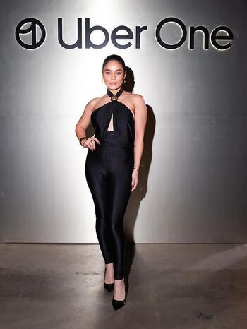 Vanessa hudgens  page leaked private photo uncensored HD quality