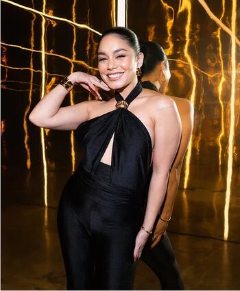 Vanessa hudgens  page leaked private photo uncensored HD quality