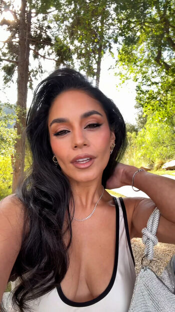 Vanessa hudgens leaked private photo uncensored HD quality