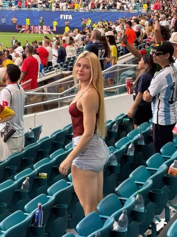 Vera dijkmans leaked private photo uncensored HD quality