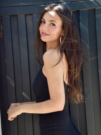 Victoria justice leaked private photo uncensored HD quality