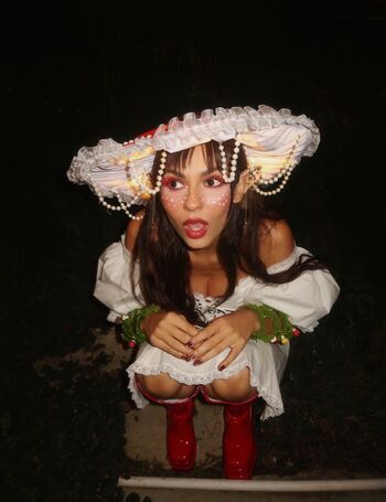 Victoria justice  page leaked private photo uncensored HD quality