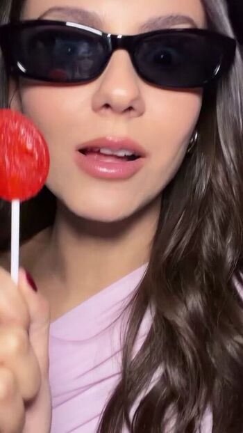 Victoria justice  page leaked private photo uncensored HD quality