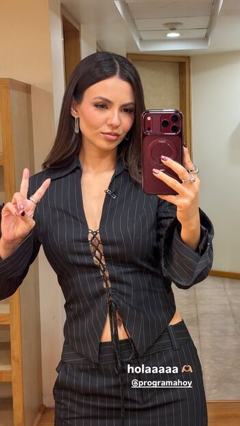 Victoria justice  page leaked private photo uncensored HD quality