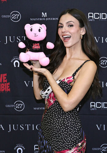Victoria justice leaked private photo uncensored HD quality