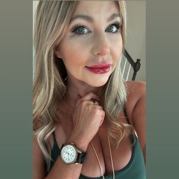Vinylsanddials leaked private photo uncensored HD quality