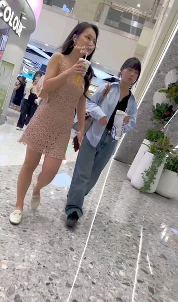 Voyeur asian pissing toilet amp upskirts only page leaked private photo uncensored HD quality