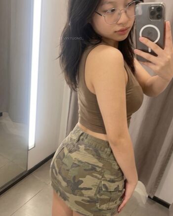 Vyy tuong page leaked private photo uncensored HD quality