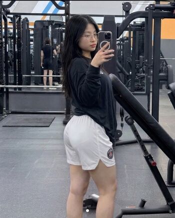 Vyy tuong leaked private photo uncensored HD quality