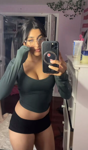 Wajeeha khan leaked private photo uncensored HD quality