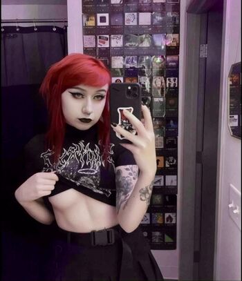 Watchgirlsplay leaked private photo uncensored HD quality