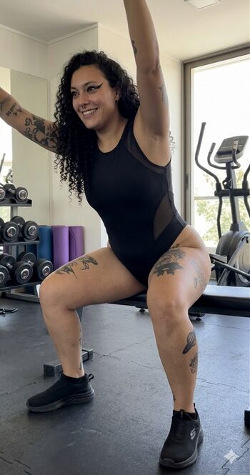 Women metal leaked private photo uncensored HD quality