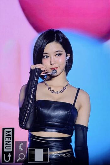 Womenk pop page leaked private photo uncensored HD quality