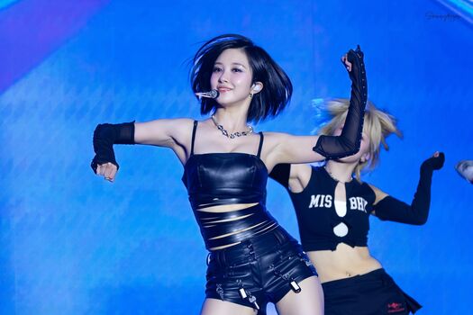 Womenk pop page leaked private photo uncensored HD quality