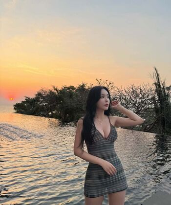 Womenk pop page leaked private photo uncensored HD quality