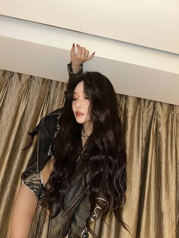 Womenk pop page leaked private photo uncensored HD quality