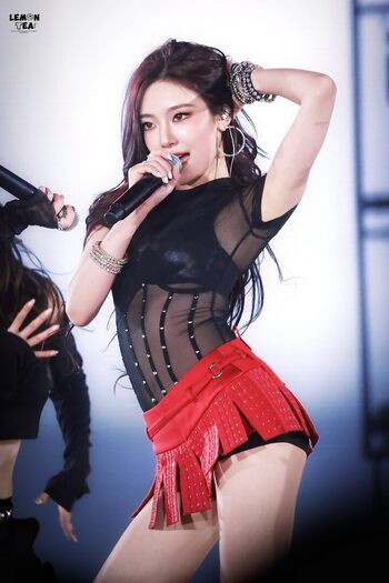 Womenk pop page leaked private photo uncensored HD quality