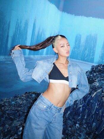 Womenk pop page leaked private photo uncensored HD quality