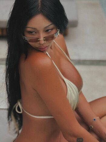 Womenk pop page leaked private photo uncensored HD quality