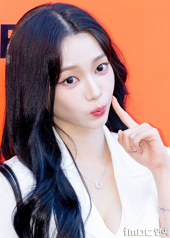 Womenk pop page leaked private photo uncensored HD quality