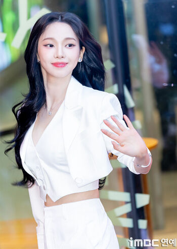 Womenk pop page leaked private photo uncensored HD quality