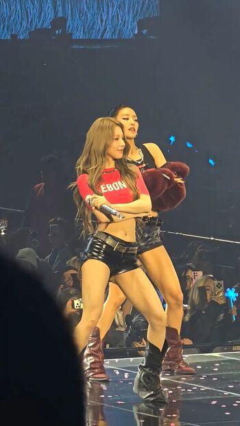 Womenk pop page leaked private photo uncensored HD quality