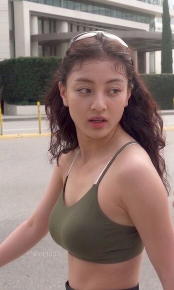 Womenk pop page leaked private photo uncensored HD quality