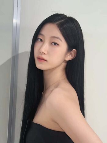 Womenk pop page leaked private photo uncensored HD quality