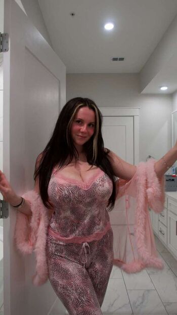 Yellz  page leaked private photo uncensored HD quality