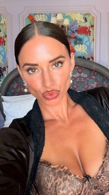 Yesjulz  page leaked private photo uncensored HD quality