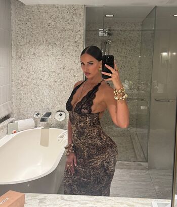 Yesjulz  page leaked private photo uncensored HD quality