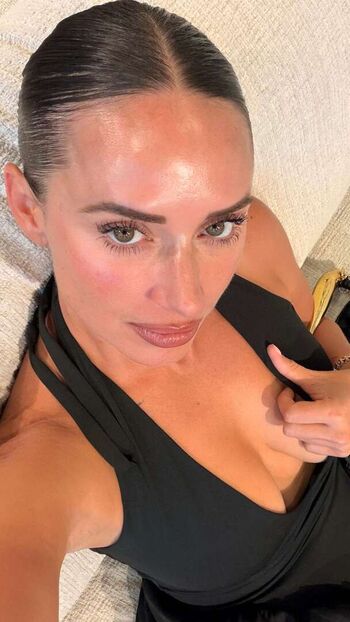 Yesjulz  page leaked private photo uncensored HD quality