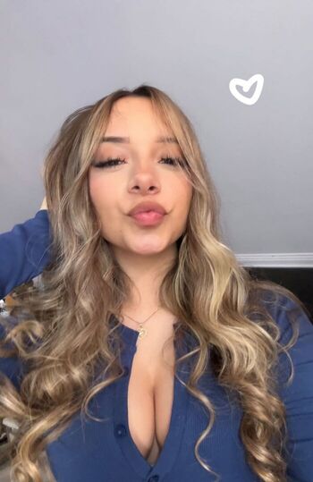 Yessseeeniiaa leaked private photo uncensored HD quality