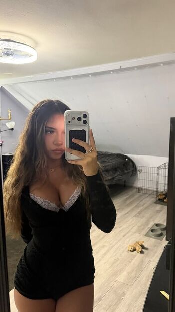 Yessseeeniiaa leaked private photo uncensored HD quality