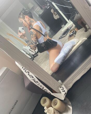 Yeule leaked private photo uncensored HD quality