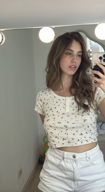 Yonca leaked private photo uncensored HD quality