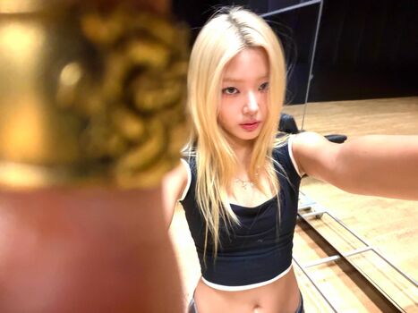 Yoonchae page leaked private photo uncensored HD quality