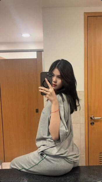 Yuri gen leaked private photo uncensored HD quality