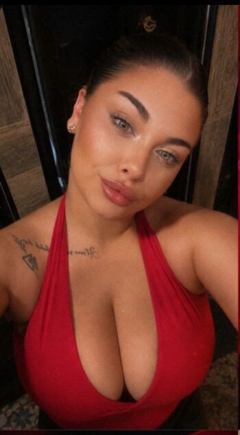 Zahtevi leaked private photo uncensored HD quality