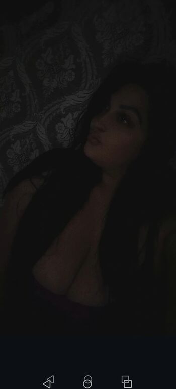Zahtevi leaked private photo uncensored HD quality