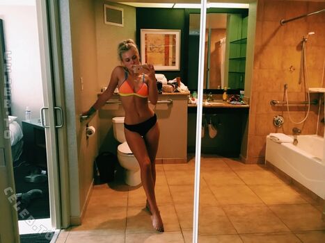 Zara larsson  page leaked private photo uncensored HD quality