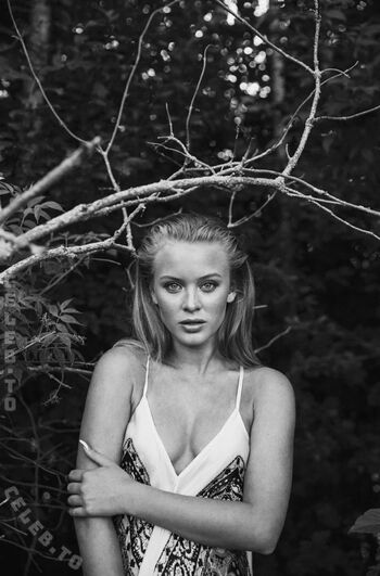 Zara larsson  page leaked private photo uncensored HD quality